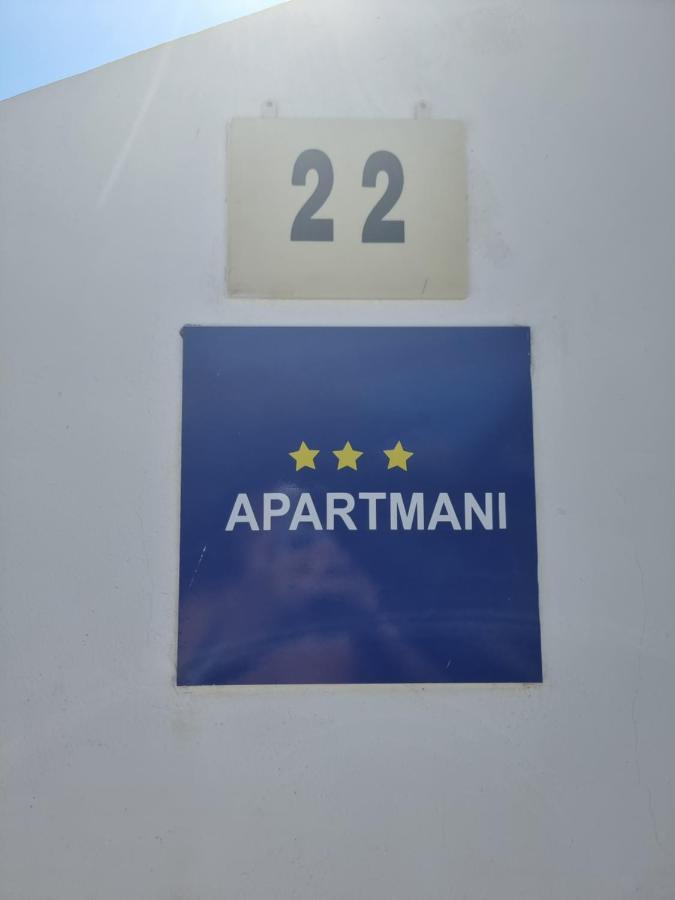 Apartmani Alen Dinjiska Exterior photo